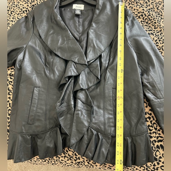 NEIMAN MARCUS 100% Soft Lamb Leather Jacket NWOT - Picture 8 of 9